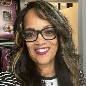 Meet your Posher, Kitty